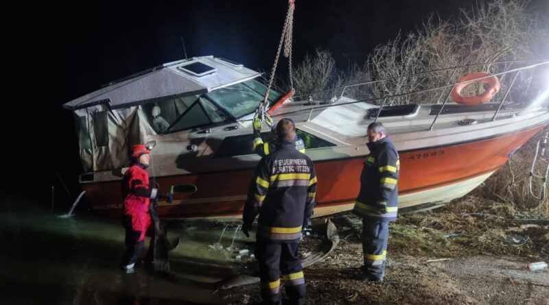 Motorboot sank in Drau